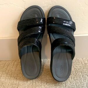 Size 10 Women’s croc Sandals